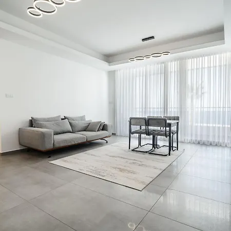 Spectacular Modern With Front-line Sea Views And Roof Terrace Kharcha