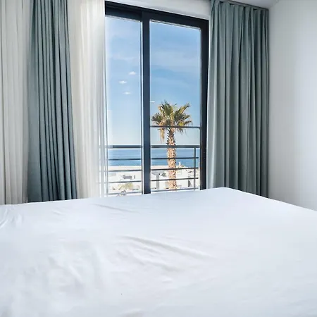 Spectacular Modern With Front-line Sea Views And Roof Terrace Kharcha